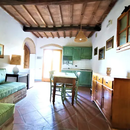 Residência Turística Fattoria Il Bacio *